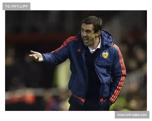 内维尔主持的访谈节目赢得赞誉 米尔纳接受采访备受好评 内维尔主持的访谈节目赢得赞誉 米尔纳接受采访备受好评