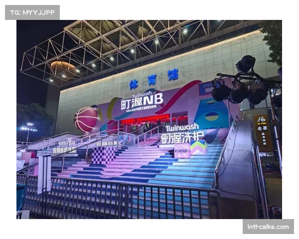 【2026年4月CBA联赛观赛体验技术升级方向·赛中·花絮技术花絮：客场更衣室首次部署沉浸式放松设备，帮助球员进行中场心理调节